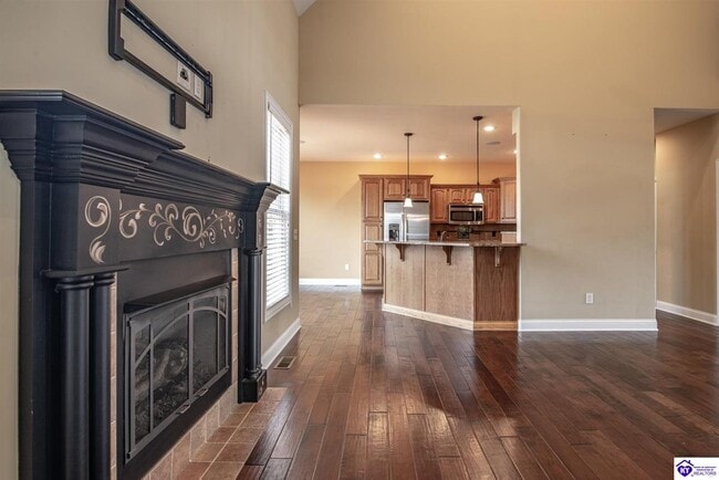 Building Photo - 120 Calumet Loop