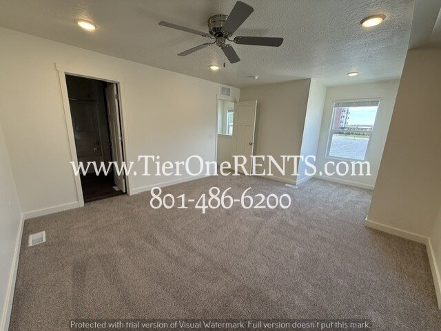 Building Photo - NO DEPOSIT option available for qualified renters with Obligo