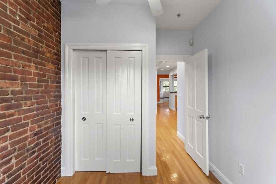 Building Photo - 39 Worcester Sq