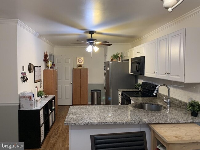 Building Photo - 3460 Orange Grove Ct