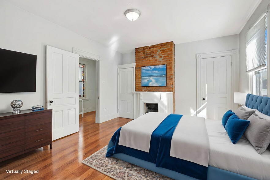 Building Photo - 2030 Scott Blvd