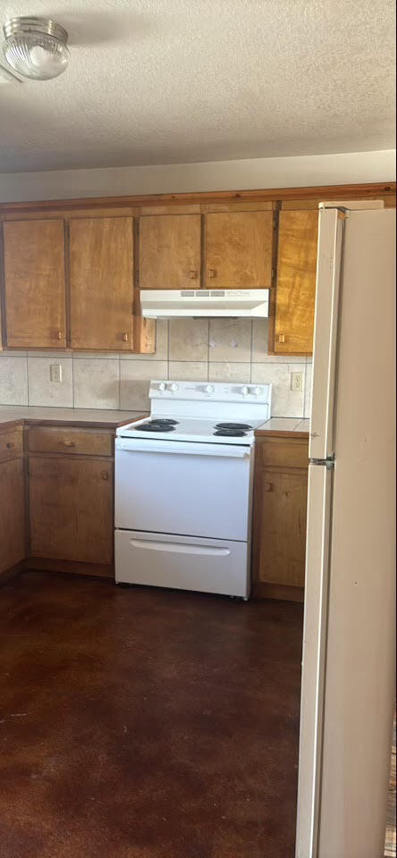 Building Photo - 511 S C St