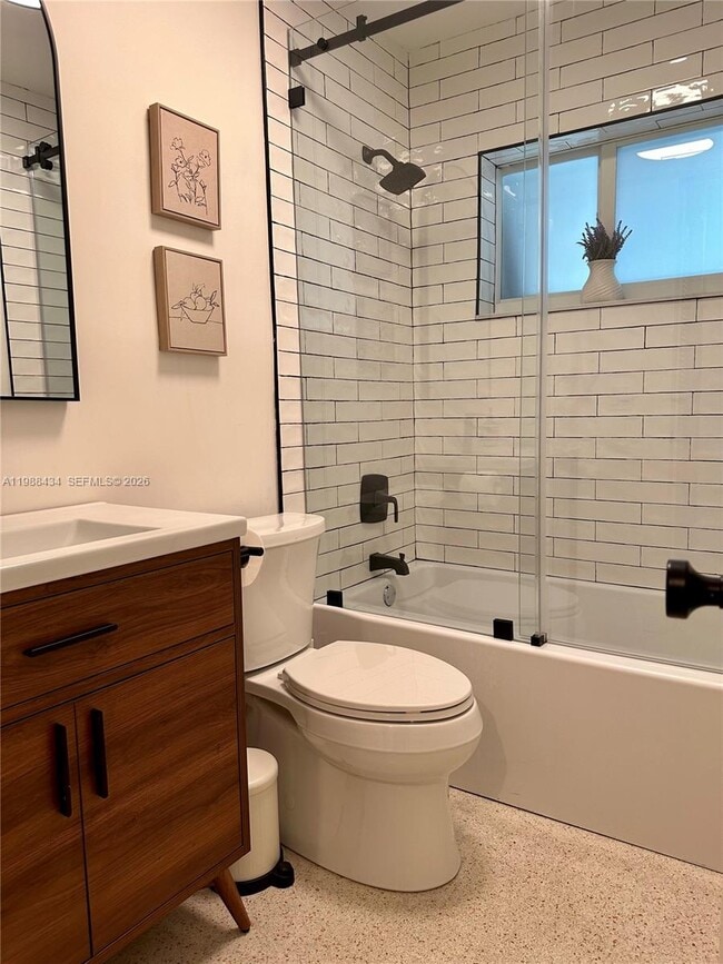 Building Photo - 1351 SW 32nd St