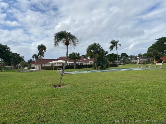 Building Photo - 12011 Poinciana Blvd