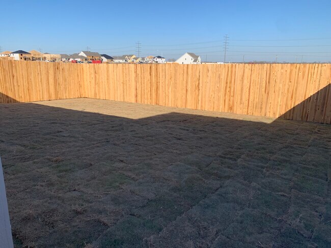 Building Photo - 202 Gemsbok Rd