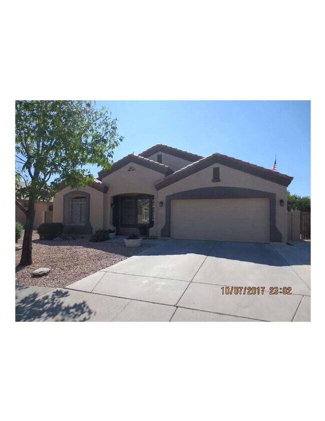 Primary Photo - 3237 E Lark Ct