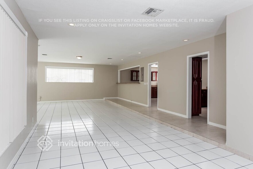 Building Photo - 4915 Johnson St
