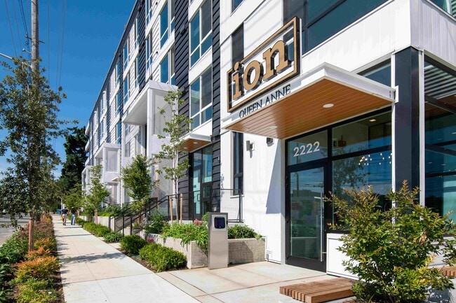 Building Photo - Ion Queen Anne