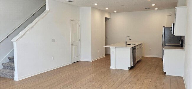 Building Photo - 11341 Nona Sound St