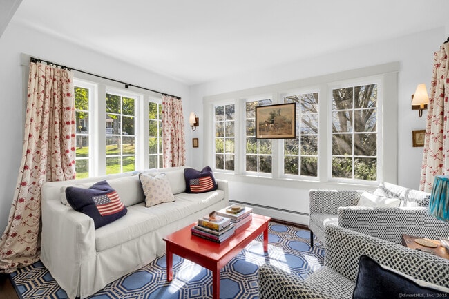 Building Photo - 53 Noroton Ave