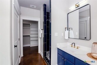 Building Photo - 109 Luke Ct