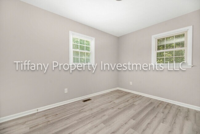 Building Photo - 8901 Richardson King Rd