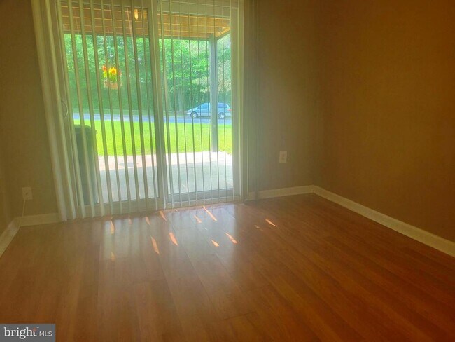 Building Photo - 20114 Larkspur Ct
