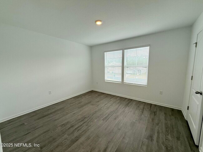 Building Photo - 2308 Shady Breeze Ln