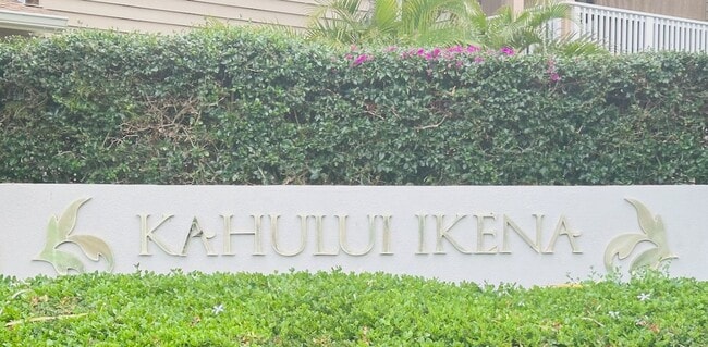 Primary Photo - 3 Koiula Ln
