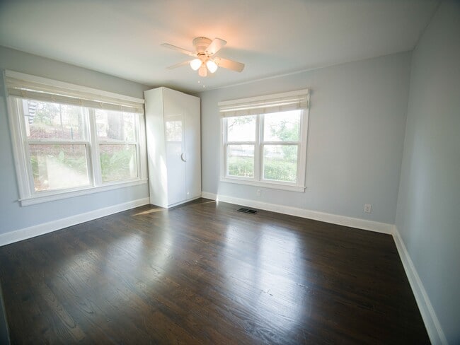 Building Photo - 701 Bouldin Ave