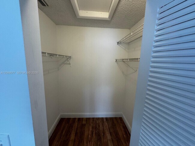 Building Photo - 16413 Grape Way