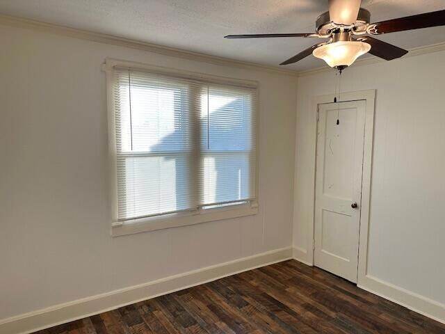 Building Photo - 897 2nd St NE