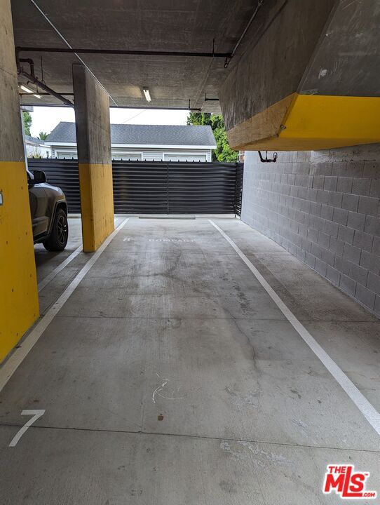 Building Photo - 2496 S Centinela Ave