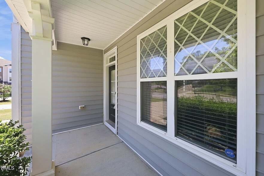 Building Photo - Room in House on Plott Hound Ln