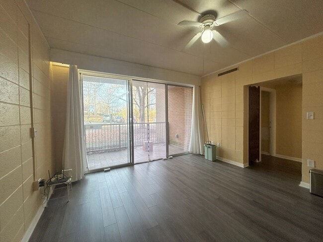 Building Photo - 1-Bedroom Condo in Blacksburg