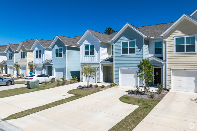 Front - Covey Homes Grand Lagoon