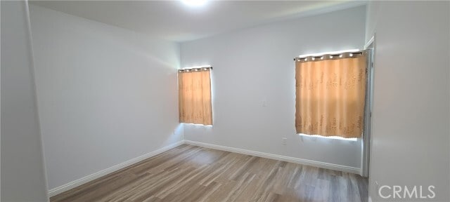 Building Photo - 403 E Sunset Ave