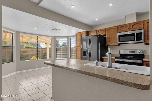 Building Photo - 4307 E Karen Dr