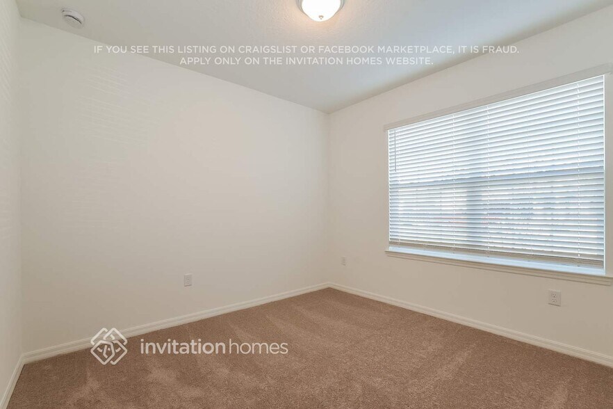 Building Photo - 5826 Sagebrush Aly