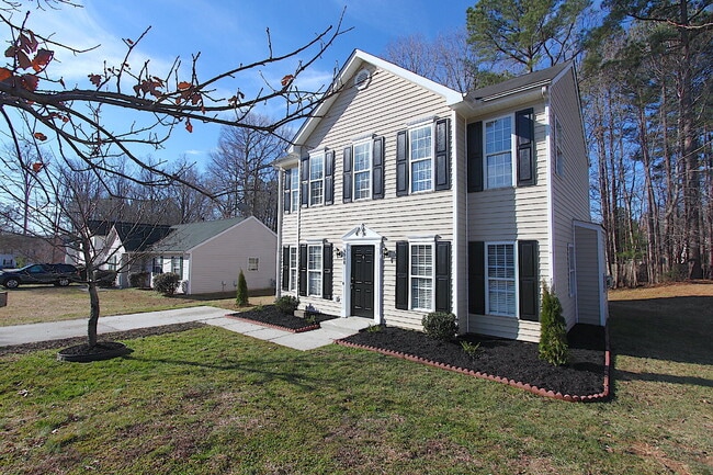 Building Photo - Charming 3-Bedroom Home in Raleigh!