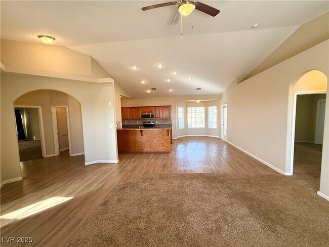 Building Photo - 2370 Deadwood St