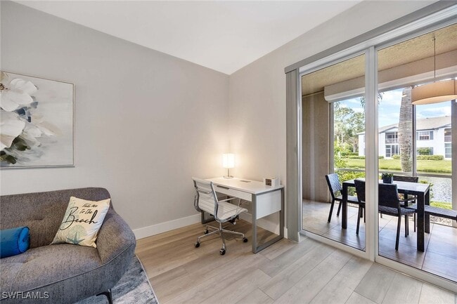 Building Photo - 886 Tanbark Dr