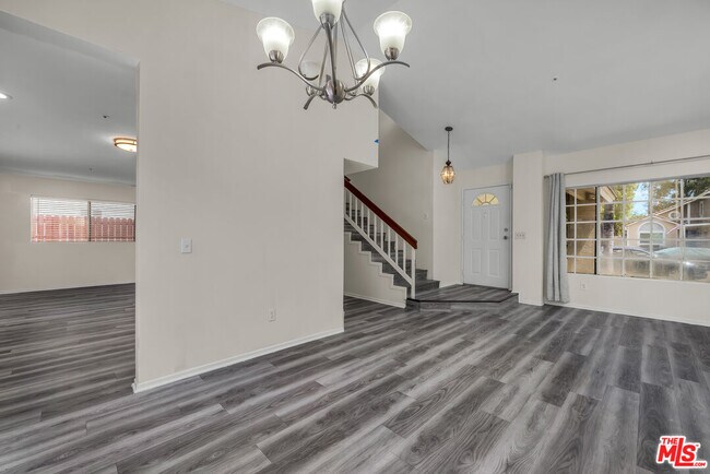 Building Photo - 13505 Sutter Ct