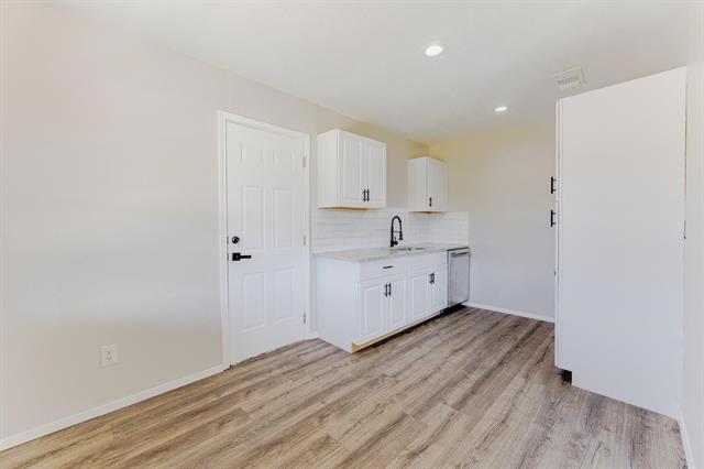 Building Photo - 3305 Elm Grove Rd