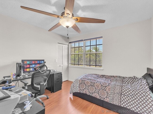 Building Photo - 9850 NW 57th Manor