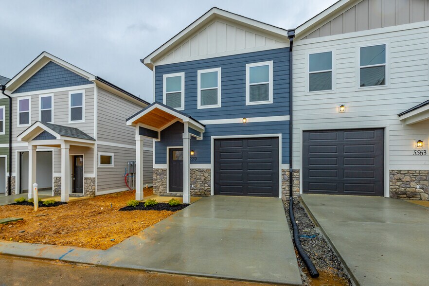 Building Photo - 5559 Stream Ln