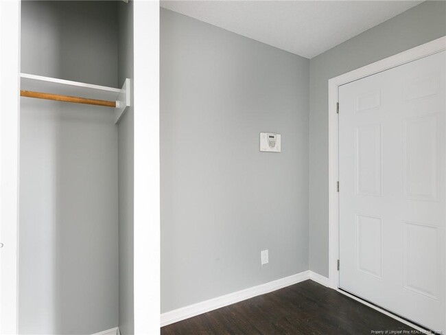 Building Photo - 608 Missenburg Ct