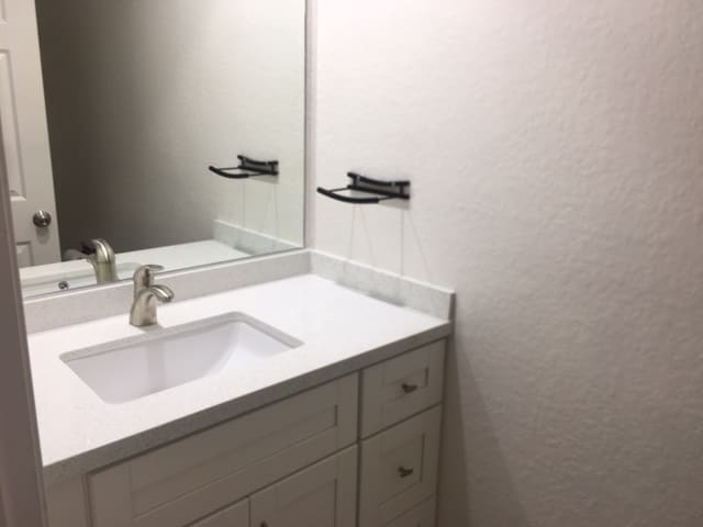 Building Photo - 9919 Paseo Montril