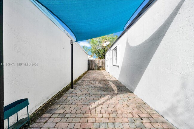 Building Photo - 10048 SW 222nd St