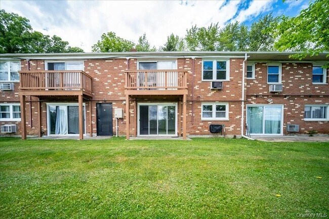 Building Photo - 37 Alpine Dr