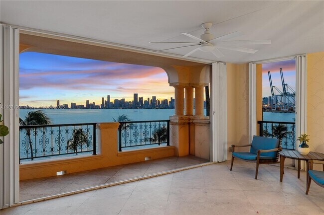Building Photo - 5242 Fisher Island Dr