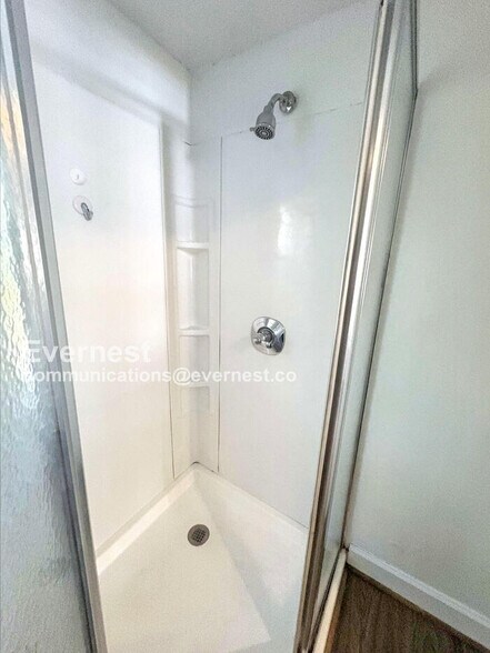 Building Photo - 253 11th Ave NE