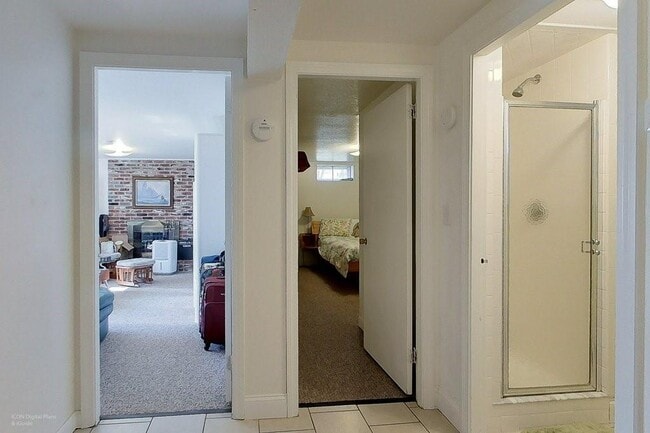 Building Photo - 88 Woodland Dr