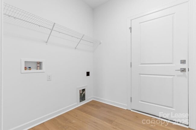 Building Photo - 3808 Odom Wy
