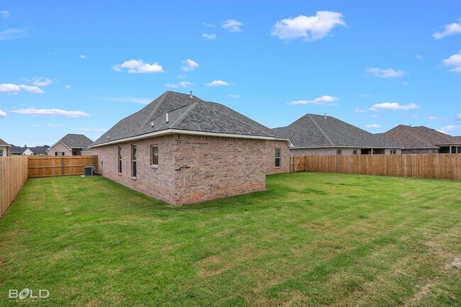Building Photo - 120 St Edmunds Wy