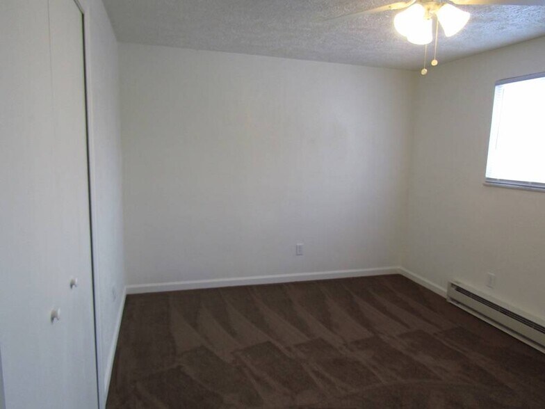 Building Photo - 1254 Argonne Dr