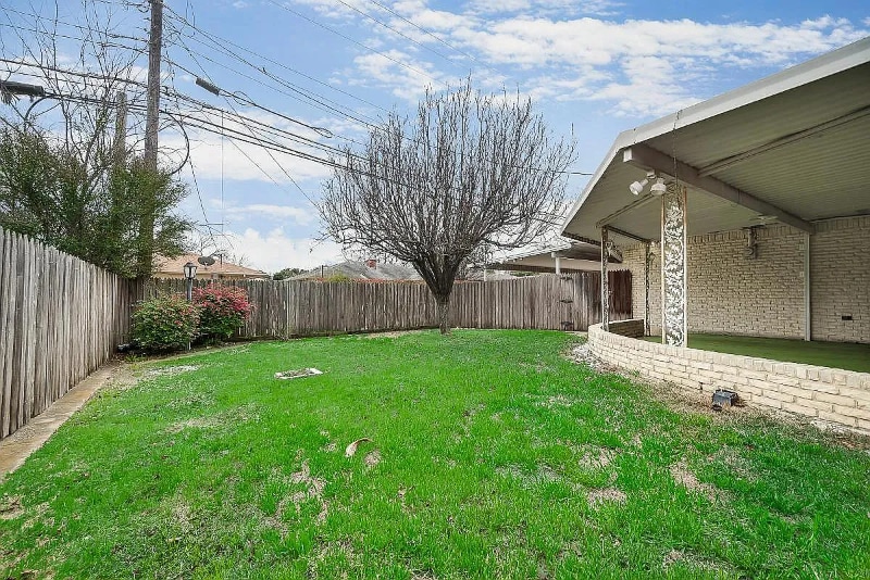 Building Photo - 5806 Everglade Rd