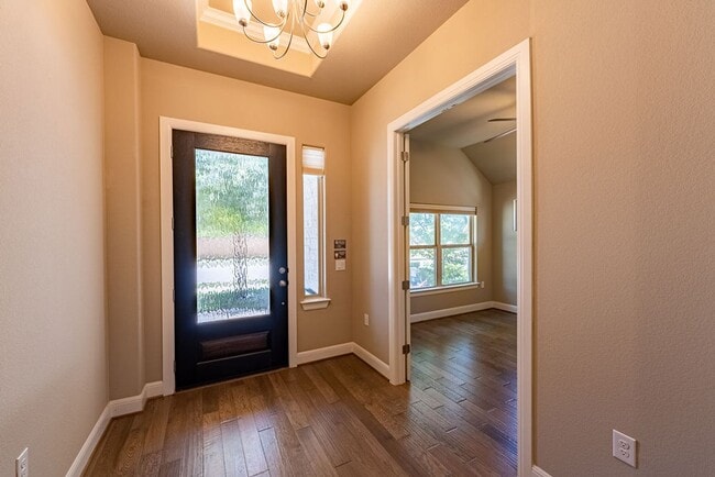 Building Photo - Charming Cedar Park Retreat: 3-Bedroom Home with Versatile Features and Community Amenities