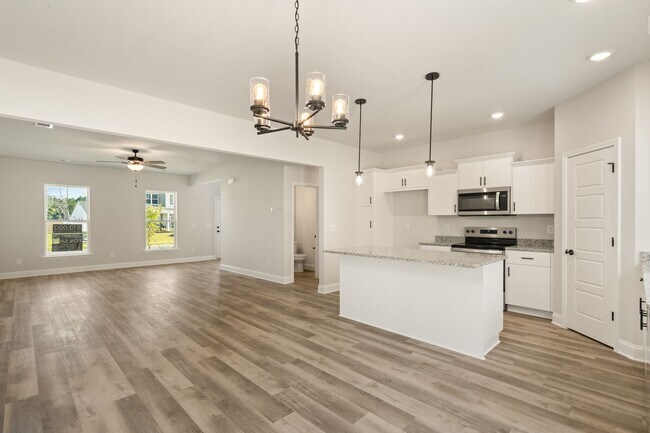 Building Photo - 337 Crosswinds Dr