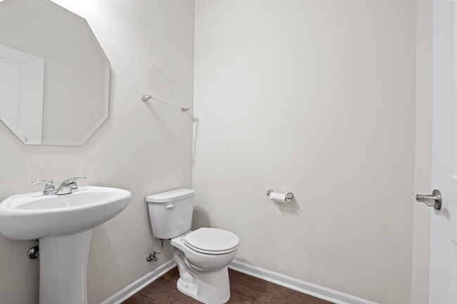 Building Photo - 1523 Bayou Path Dr